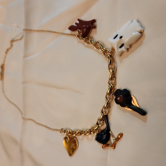 Fun Necklace - Picture 3 of 5